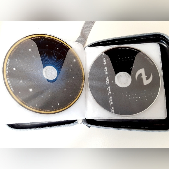 New CD Case With 30 Used CDs Included - Picture 16 of 16